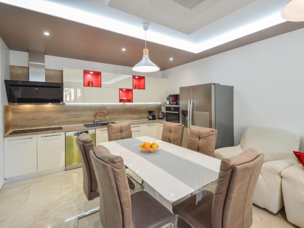 Apartment Mornar-5 By Interhome Trogir Zewnętrze zdjęcie