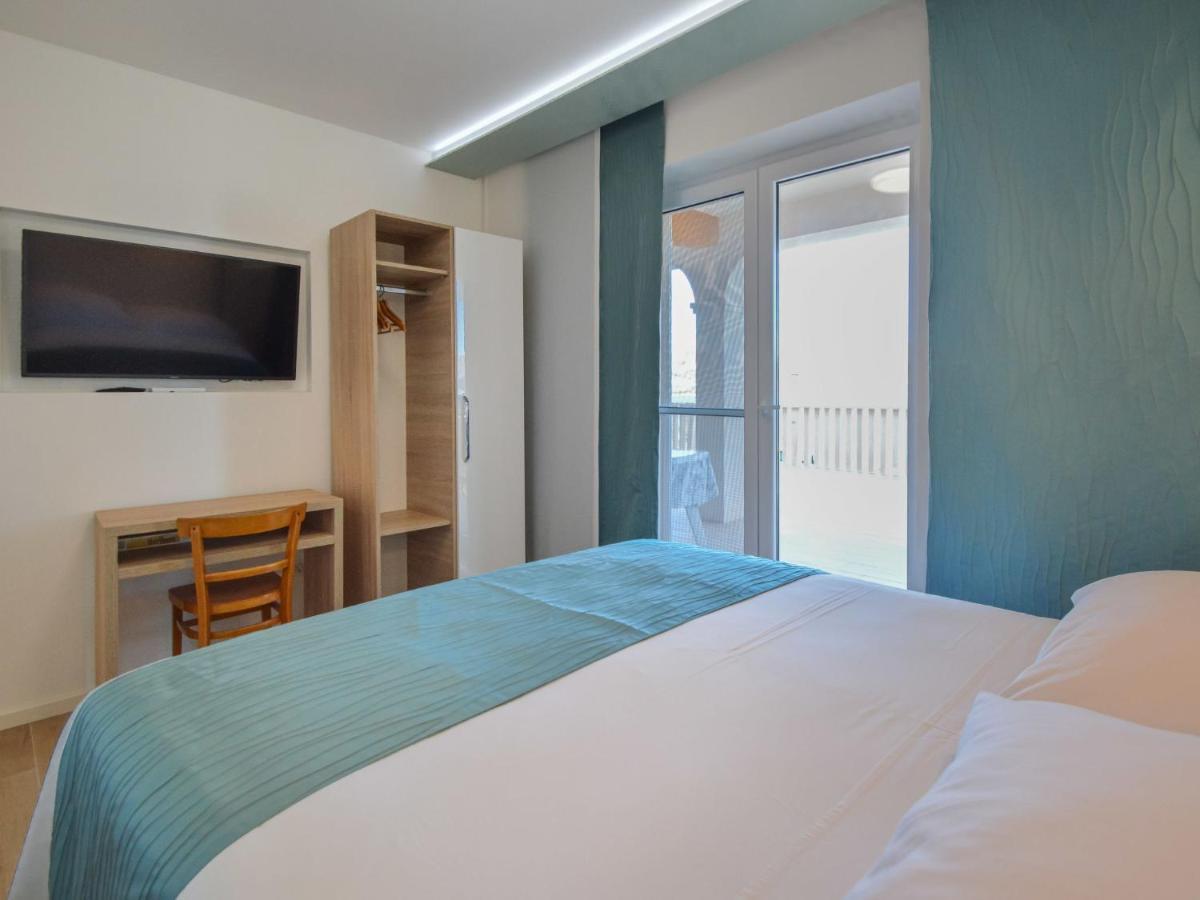 Apartment Mornar-5 By Interhome Trogir Zewnętrze zdjęcie