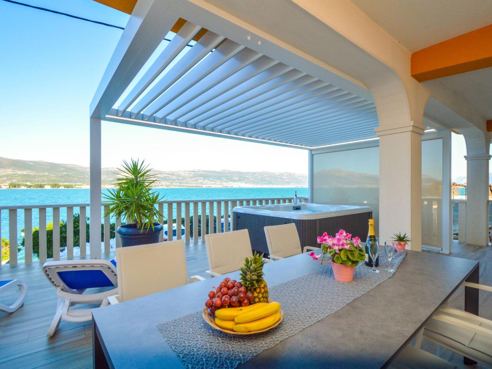 Apartment Mornar-5 By Interhome Trogir Zewnętrze zdjęcie